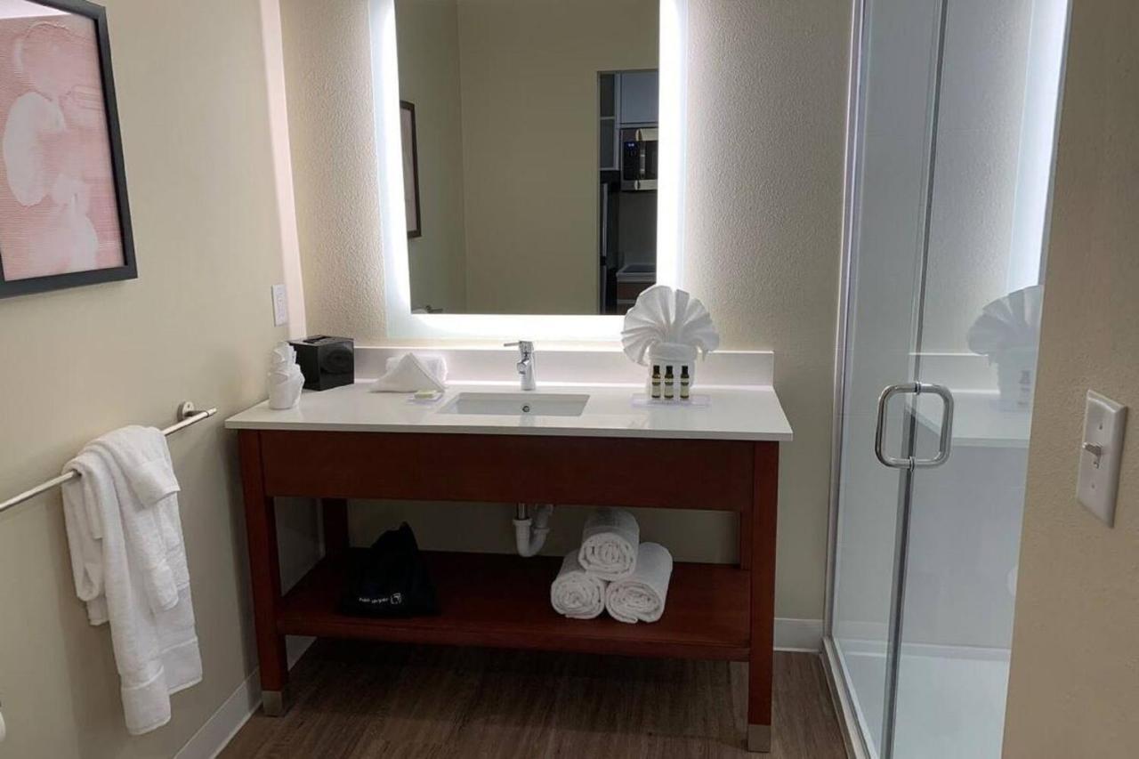 Hawthorn Extended Stay By Wyndham Monahans Εξωτερικό φωτογραφία